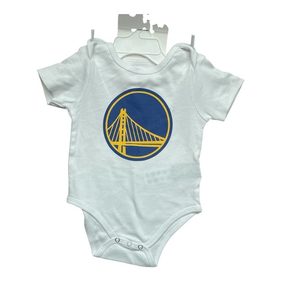💙💛BRAND NWT Golden State WarriorS 🏀⛹️♂️ onesies (3 pack) size 3-6 months💛💙 - Picture 3 of 6